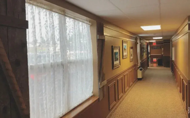 Americas Best Value Inn Covered Wagon Lusk