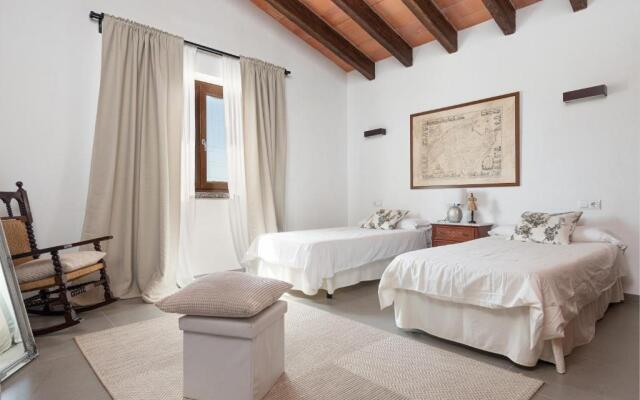 Villa Bellpuig 4