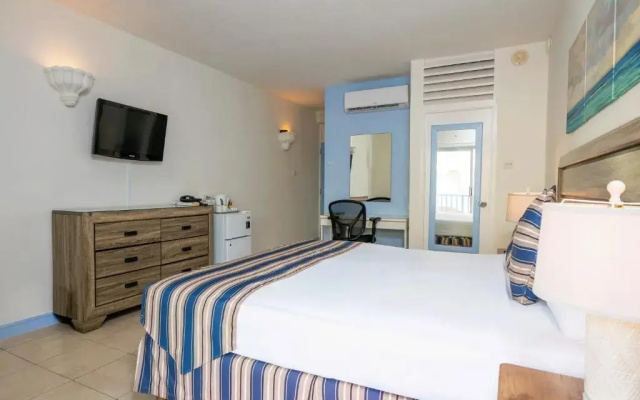 Time Out Hotel