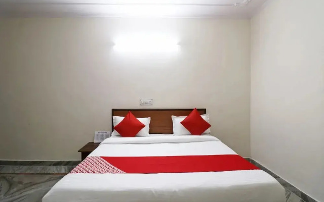Hotel Om by OYO Rooms