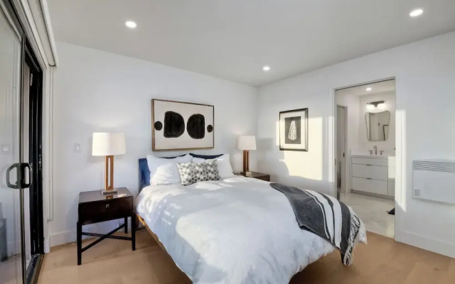 597 S Sierra Avenue - Unit 68