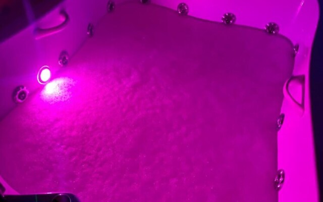 Si̇fla Bungalov & Resturant