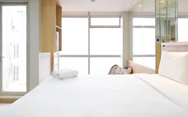 Best Deal And Smart Living Studio At Grand Sungkono Lagoon Apartment – Guest Rooms – Surabaya