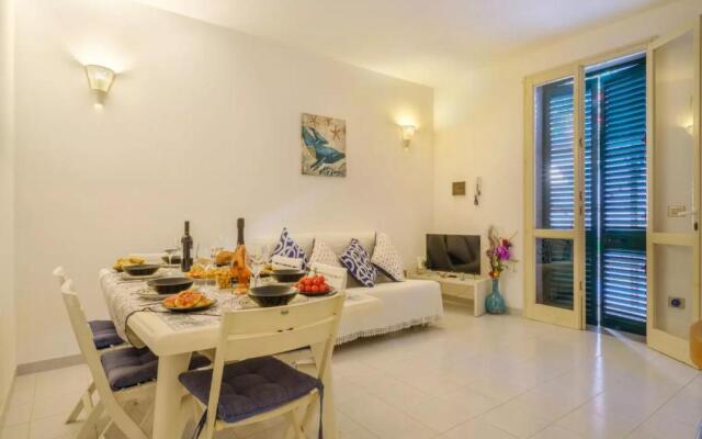 Villa With Climate, Wi-fi and Private Parking
