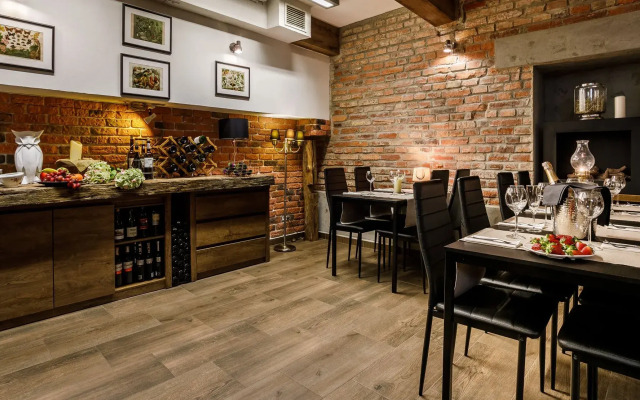 Art & Garden Residence