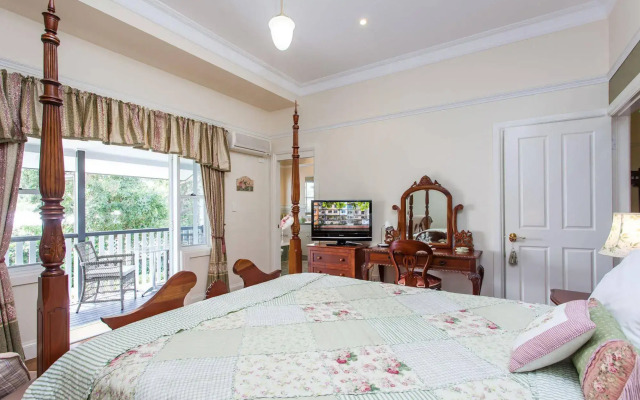 Elindale House Bed & Breakfast