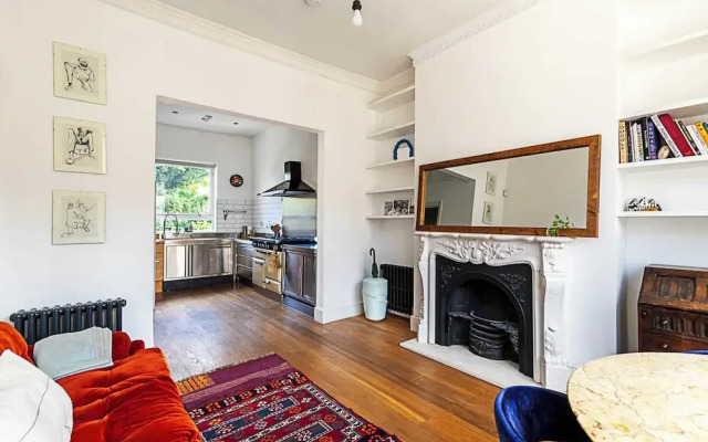 Retro Charm and Modern Comforts