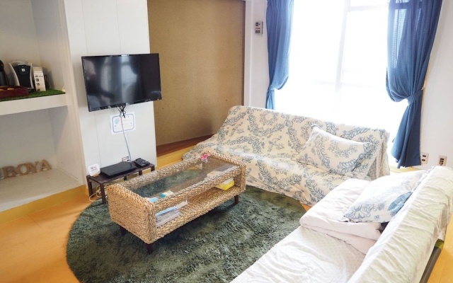 Holiday Homes TSUBOYA 5th – Guest Rooms – Naha