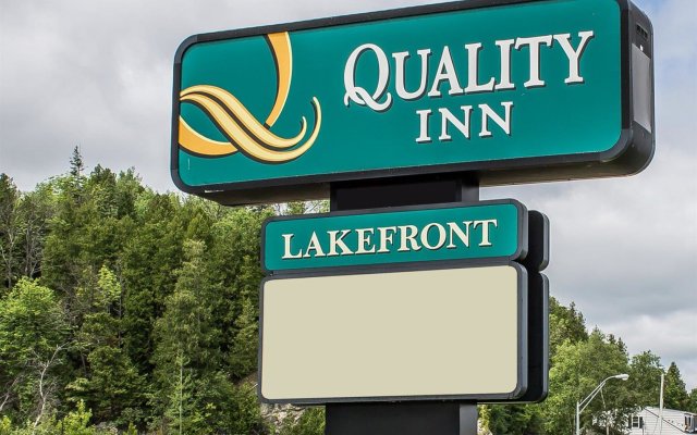 Quality Inn Lakefront