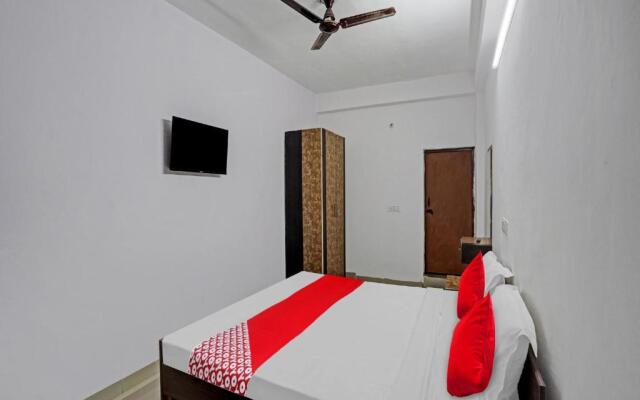 OYO Flagship 80598 Hotel Grand Shiva
