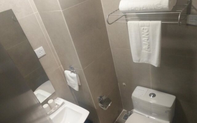 Ajang Hotel