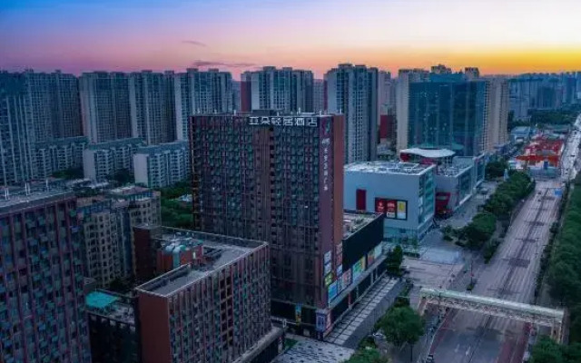 Atour Light Xi'an University Town