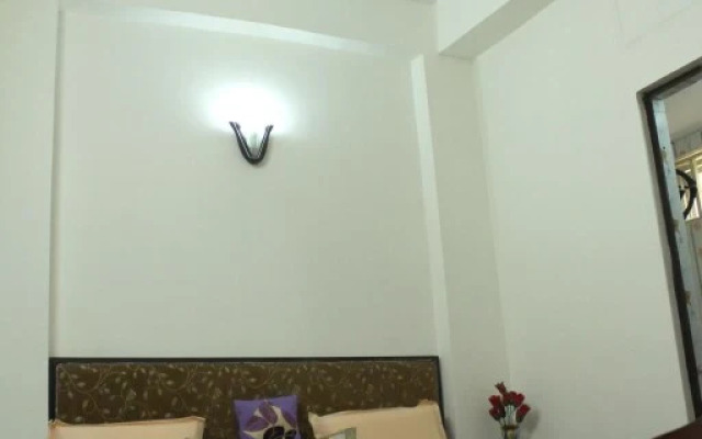 Max Guest House