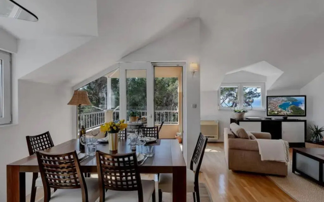 Apartment Sea breeze Makarska