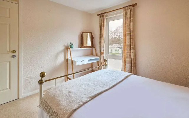Host Stay Trinity Way