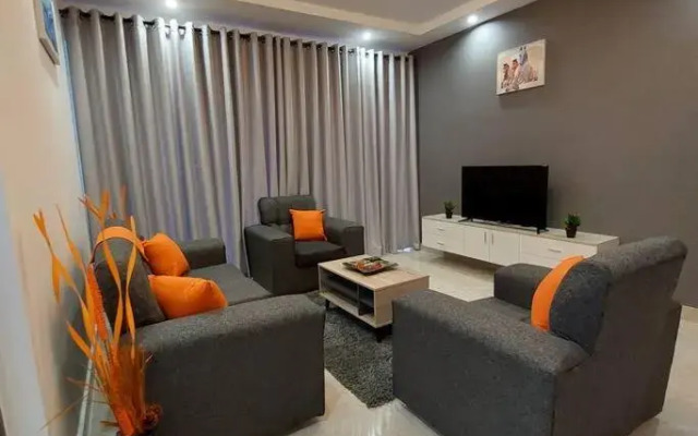 Urban Oasis - Modern Luxe 2 Bedroom Apt with pool, gym