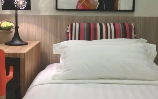 Zpad Residences