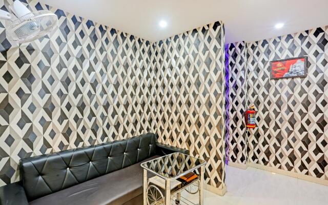 OYO 79851 Hotel Sai Nitya Residency