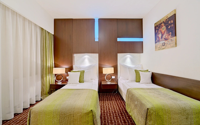 Hotel Cubix
