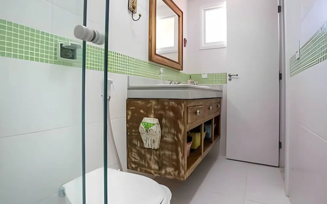 Casa aconchegante e bem localizada