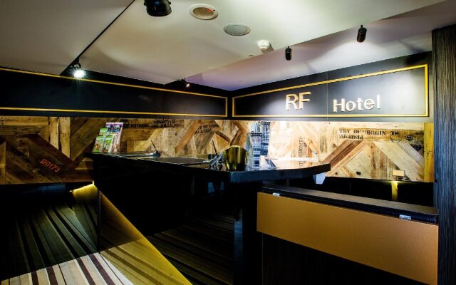 RF Hotel - Zhongxiao