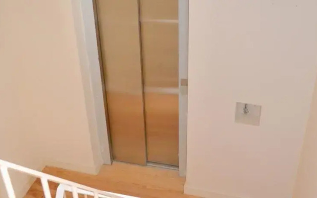 Lisbon Apartment Se 26