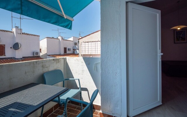 Beautiful Apartment in Barbariga With Wifi