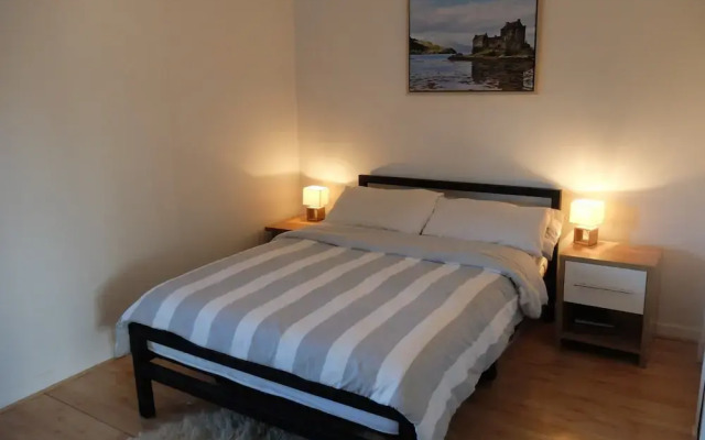 Sunny Flat W/parking Near Royal Botanic Garden