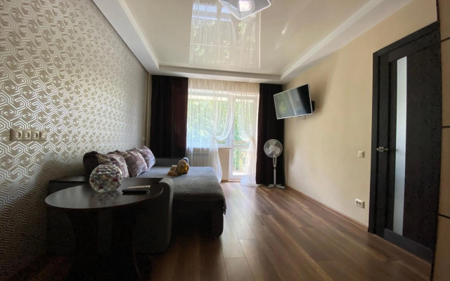 Apartment 30 m2 on Sergei Esenin 11