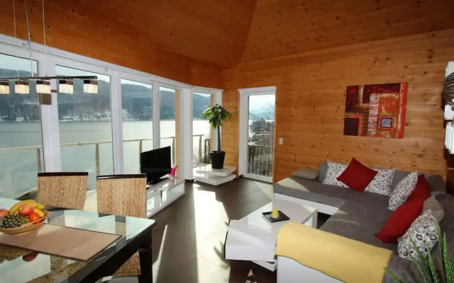 Apartment Directly on Lake Ossiach in Carinthia