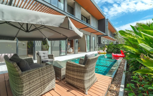 Modern 2-Level Pool Villa Long One A5