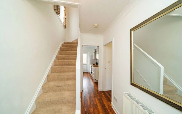 Jocks - Perfectly Placed Parklands Apartment