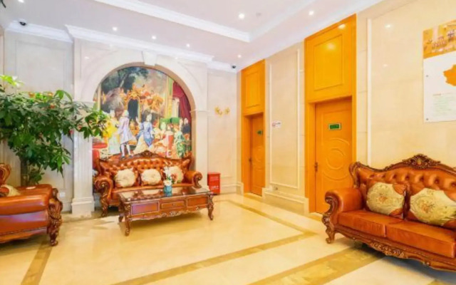 U-FREE Hotel (Jiading Jialuo Road)