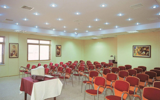 Nysa Hotel