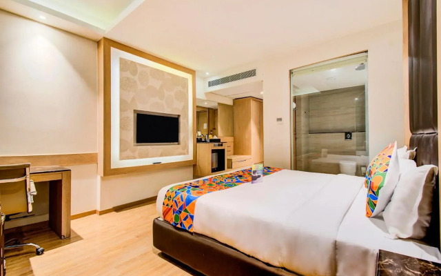 FabHotel V Hotel Hazratganj