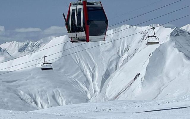 Stuning views on mountains, gudauri