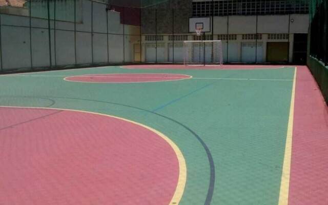 Apart de frente para a praia