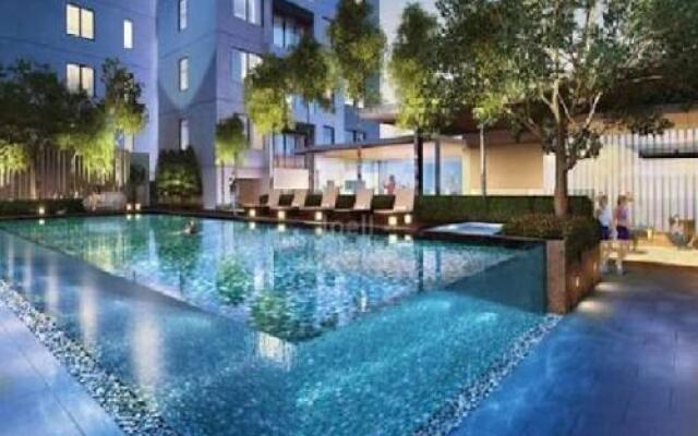 Mercu Summer Suites by Jeffrey