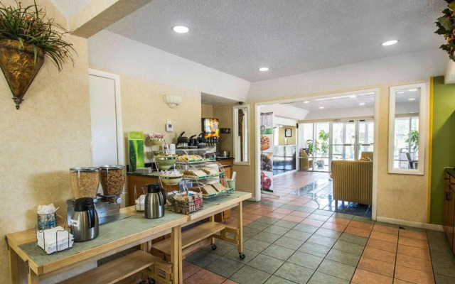 Quality Inn Evergreen