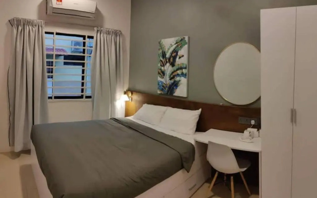 T House Nearby Kuantan East Coast Shopping Mall