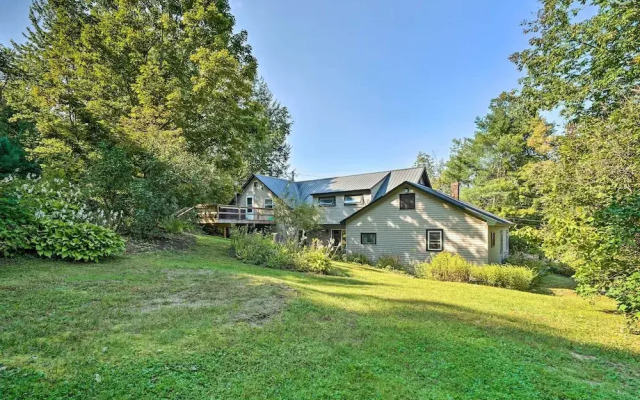 Londonderry Retreat ~ 3 Mi to Lowell Lake!