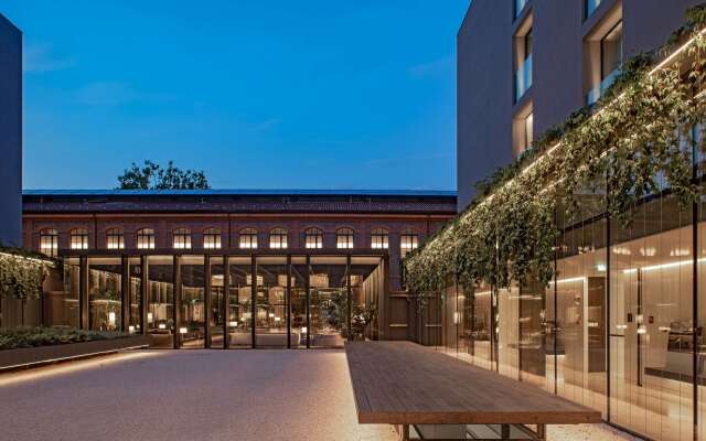 Hilton Lake Como Hotel