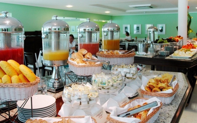 Bahia Plaza Hotel