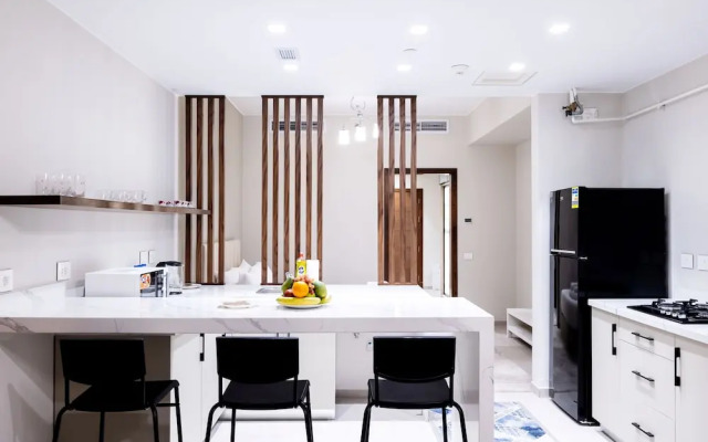 Vesta - Luxury Studio - Aeon Tower