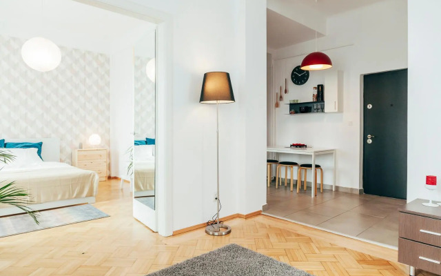 Chocolate Intercontinental Apartment