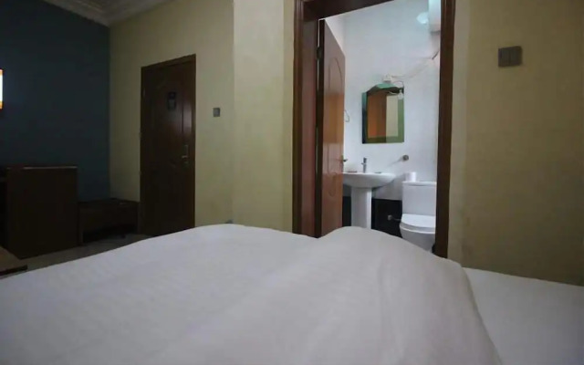 Petesville Hotel Calabar