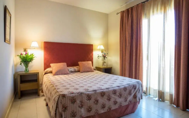 Apartamentos Sant Jordi Montbrio