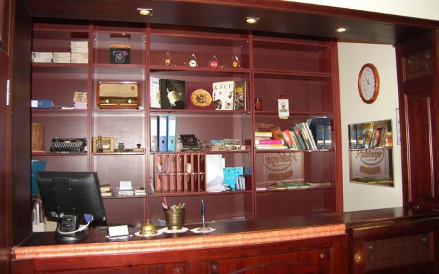 Adler Hotel