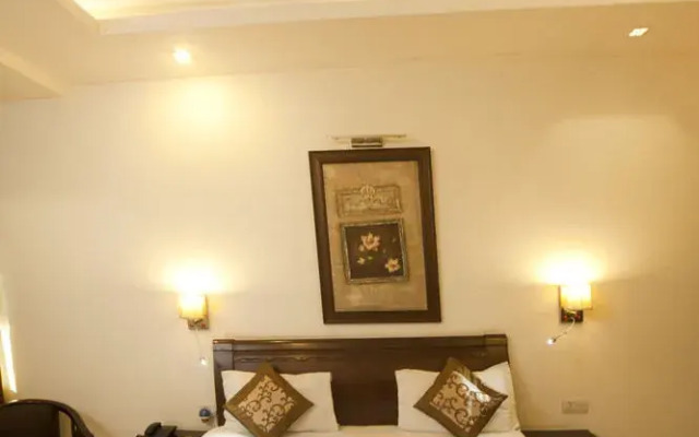 OYO Rooms Cyber City Oakwood