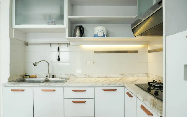 Relax 1BR Apartment at Menteng Square